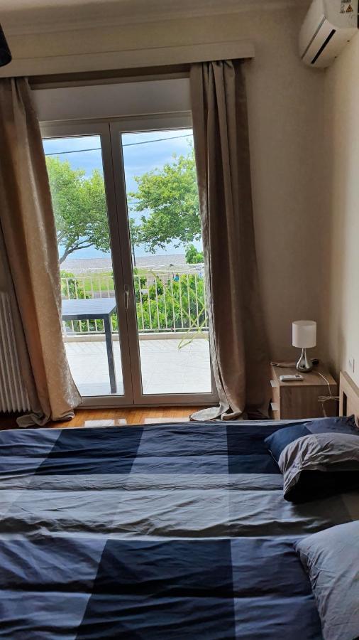 Nafpaktos Beach House Sea View Apartment First Floor Exterior photo
